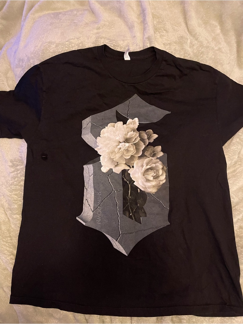 Shinedown rock band concert shirt